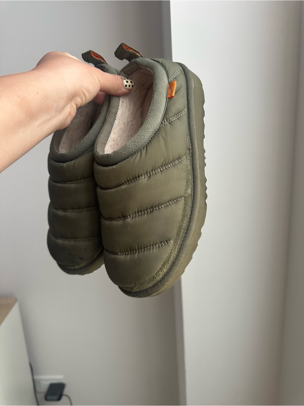 UGG Tasman LTA Slippers